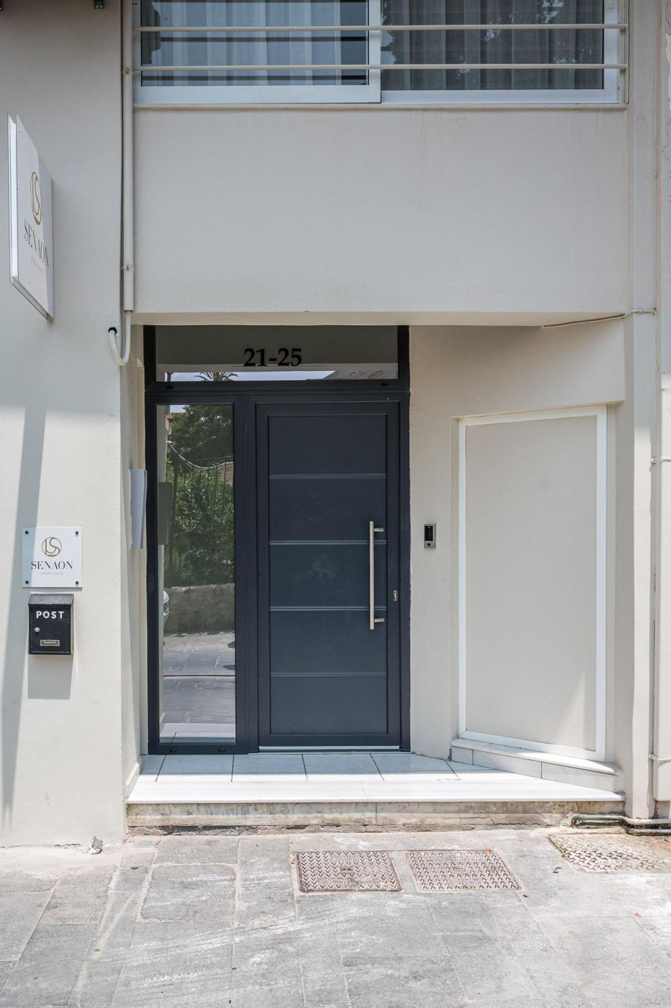 הרקליון Senaon Urban Living City Center מראה חיצוני תמונה