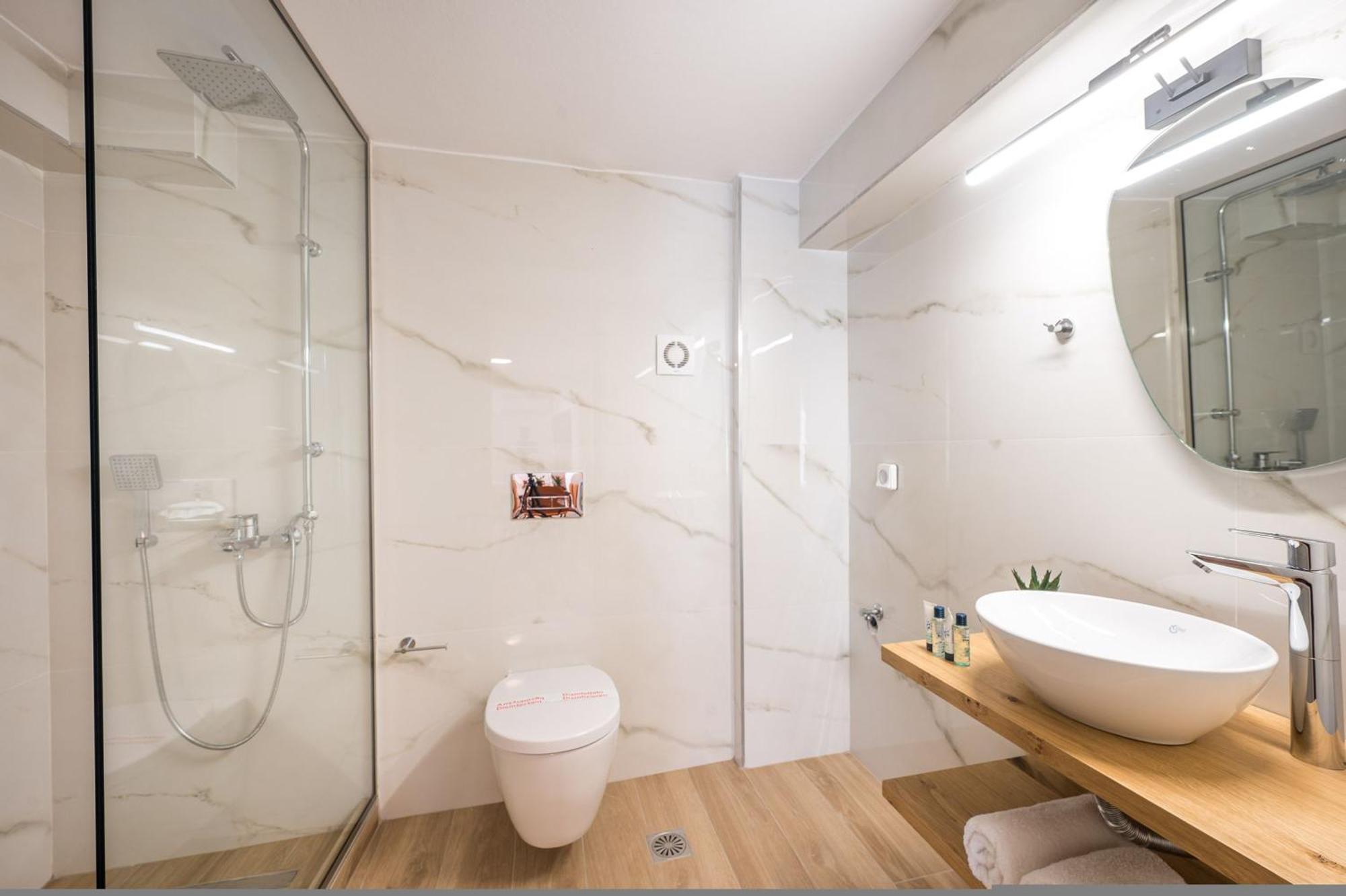 הרקליון Senaon Urban Living City Center מראה חיצוני תמונה